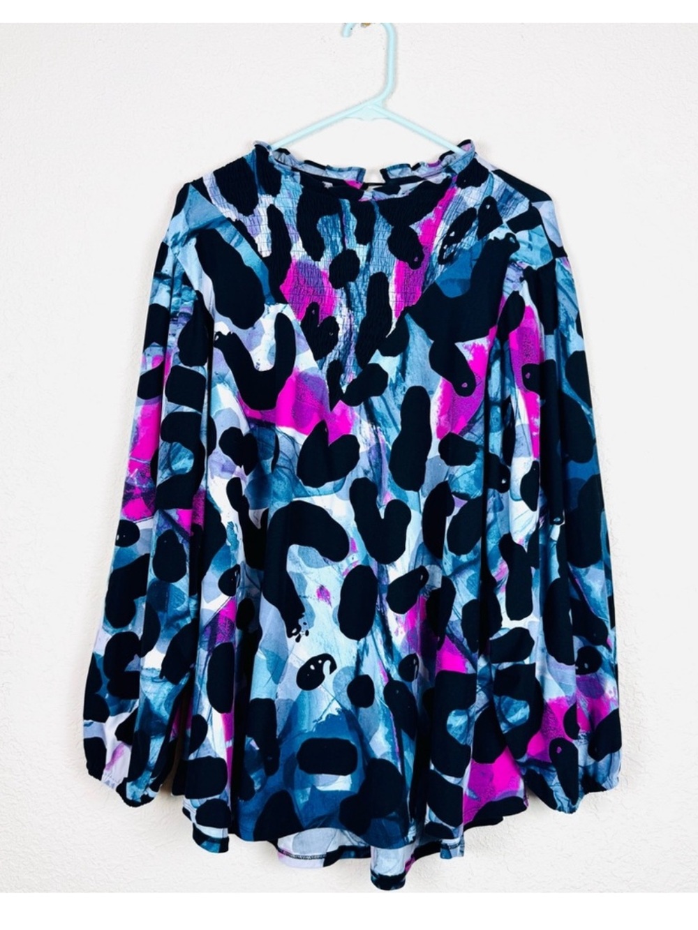 LuLaRoe Women’s XL Blouse